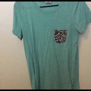 PINK V.S Tee size XS